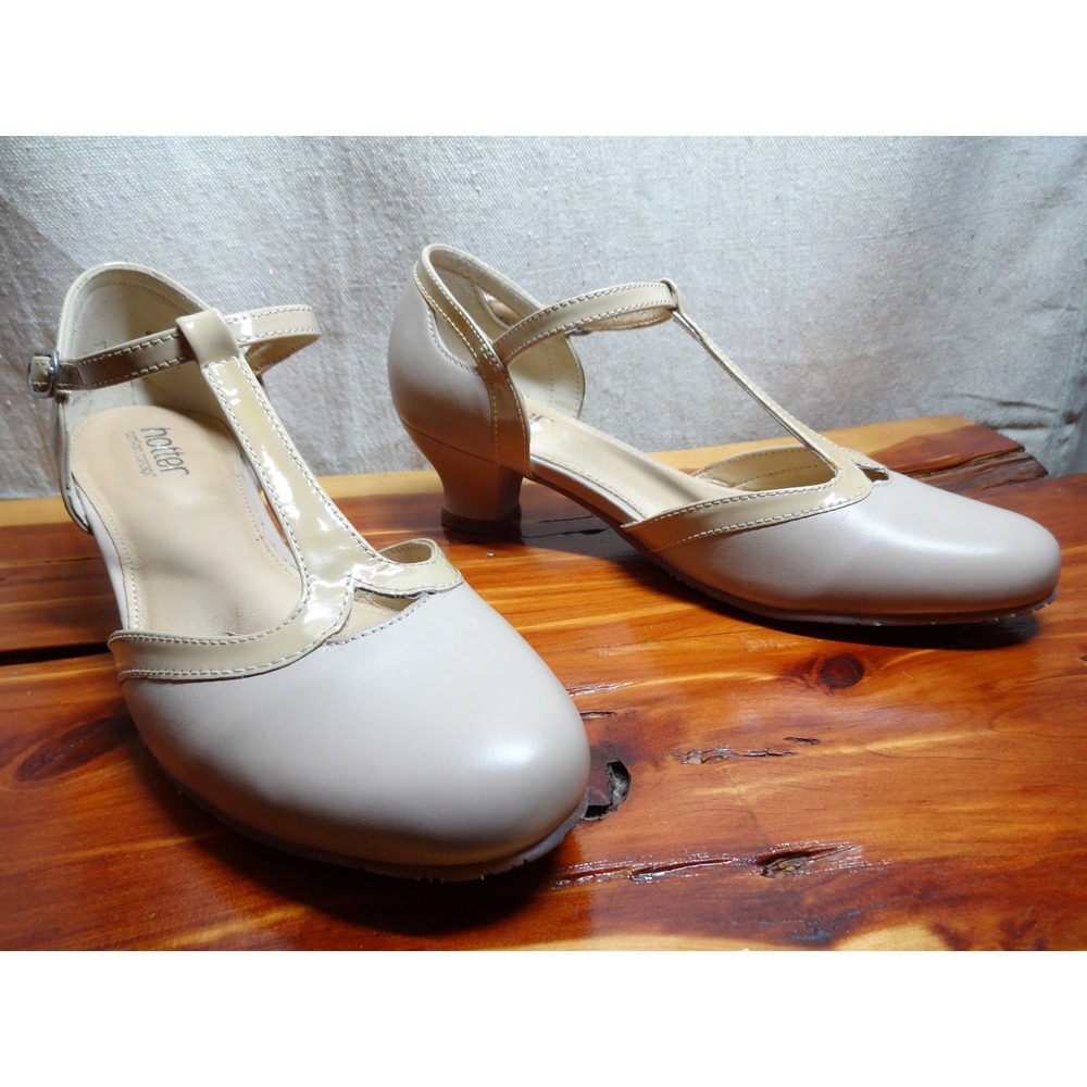 Hotter Rumba T-Strap Heels Womens 7 Beige Leather Comfort Pump Retro Office